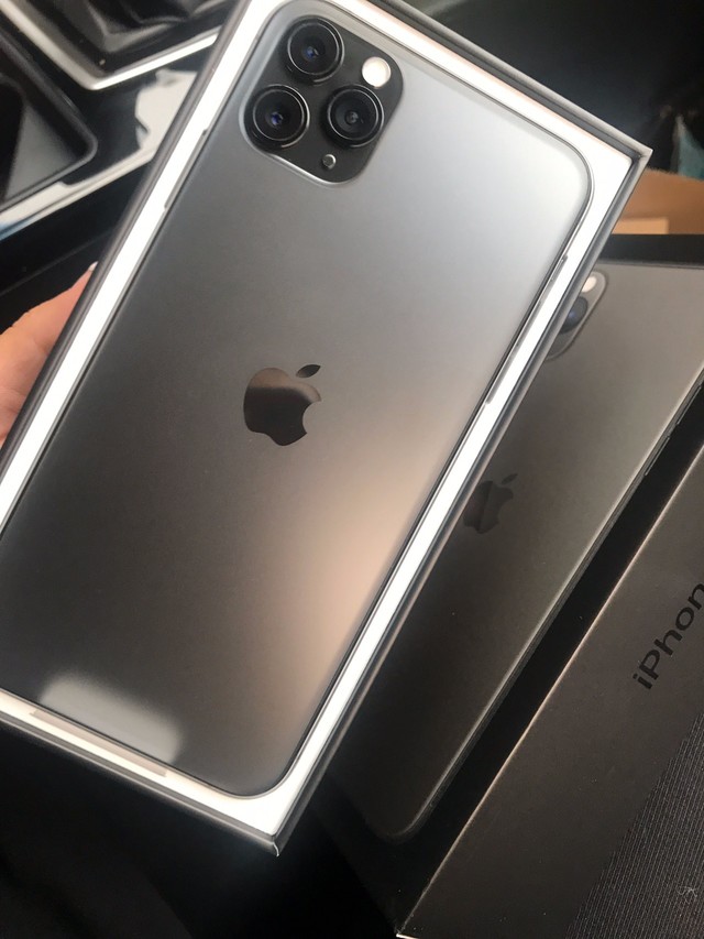 深爱iphone11promax深空灰已经等不急了