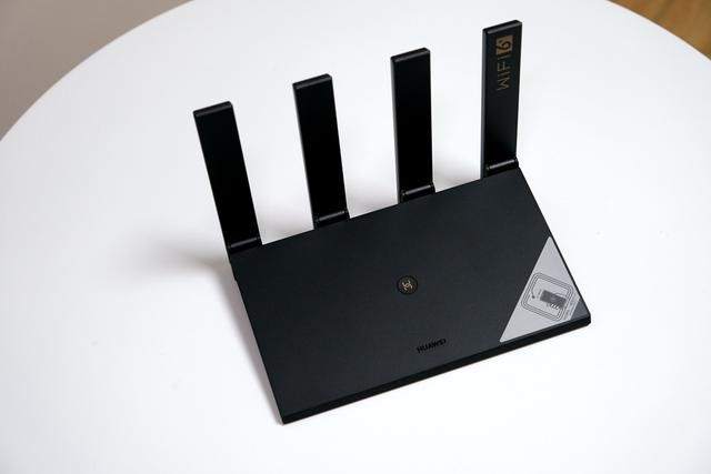华为路由ax3pro和小米路由器ax3600对比