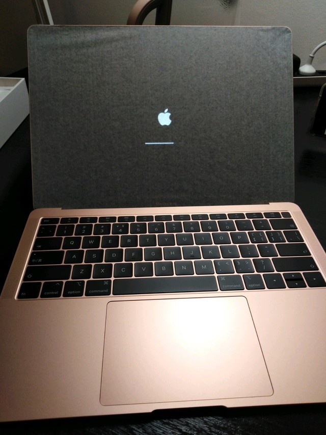 首页 笔记本电脑 入手macbook air金色