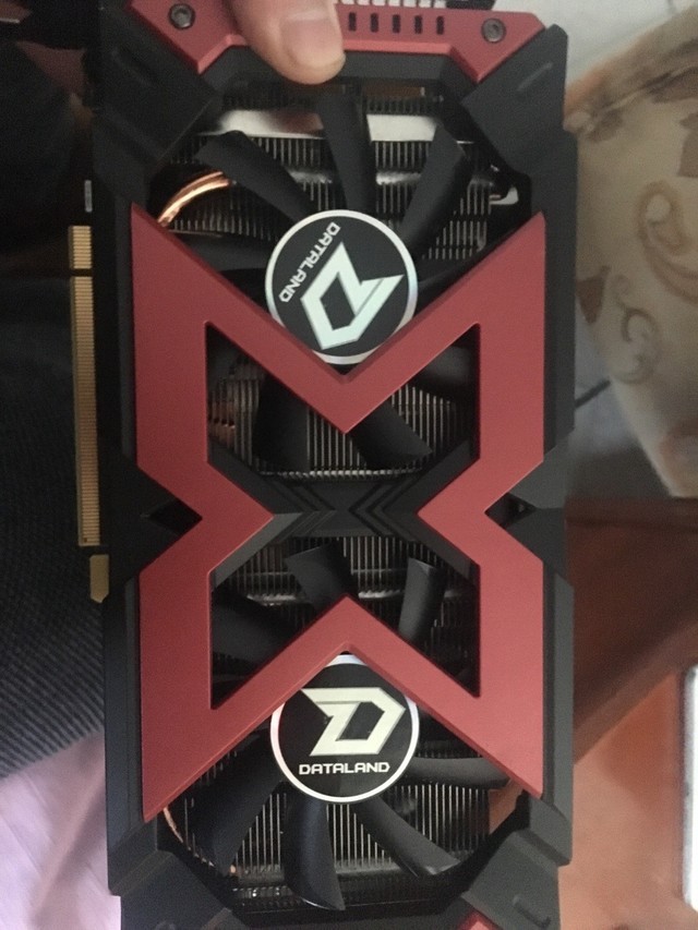 迪兰rx580-8g战将显卡真是无敌了