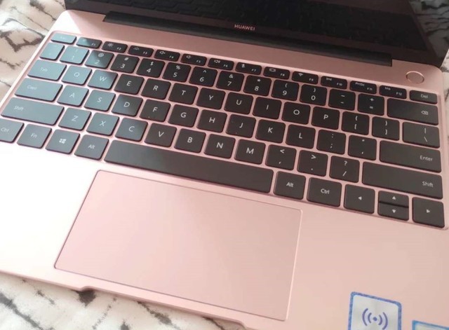 华为matebook13 樱粉金