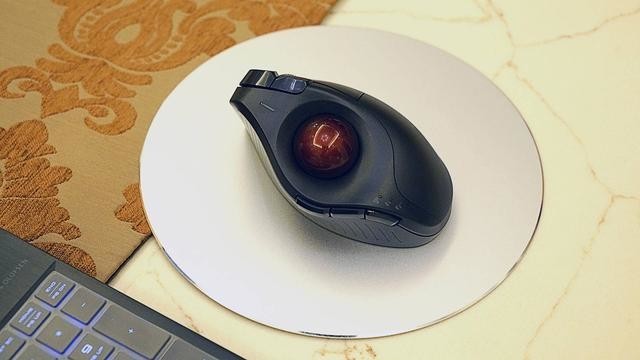 改变传统鼠标劳累感,肯辛通k75370轨迹球鼠标