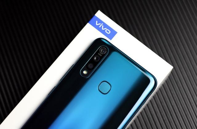 vivo z5x体验:它或许是千元价位中颜值很高的手机