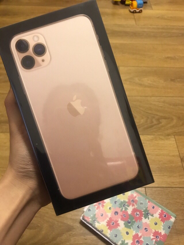 11pro颜色,iPhone11pro颜色 iphone11promax的颜色对比,哪个更强?