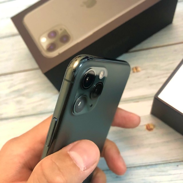 iphone 11 pro暗夜绿和值得上手的配件!-中关村在线值买