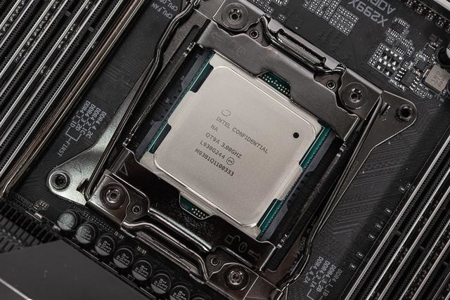 intel i9-10980xe处理器首发评测