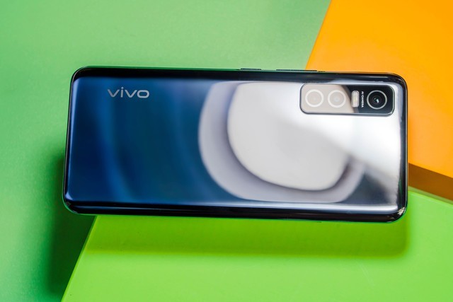 vivo y73s 5g版体验:屏幕和摄像头升级