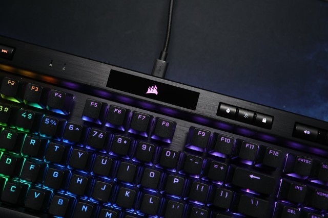 评测:海盗船k70 rgb tkl