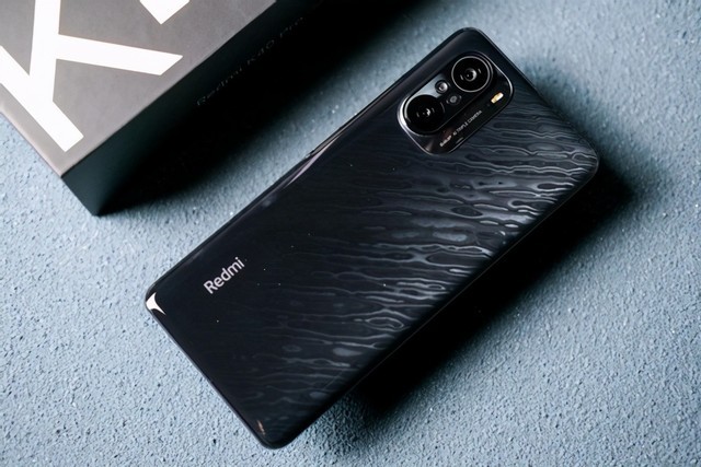 redmik40充满惊喜摄影双扬声器