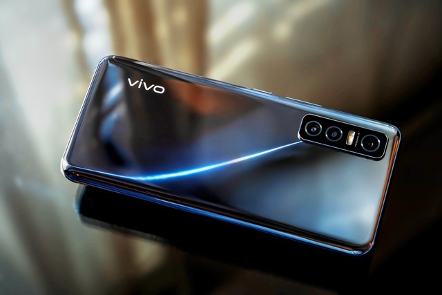 vivo y73s 5g体验,5g性能手机也可以拥有轻巧机身