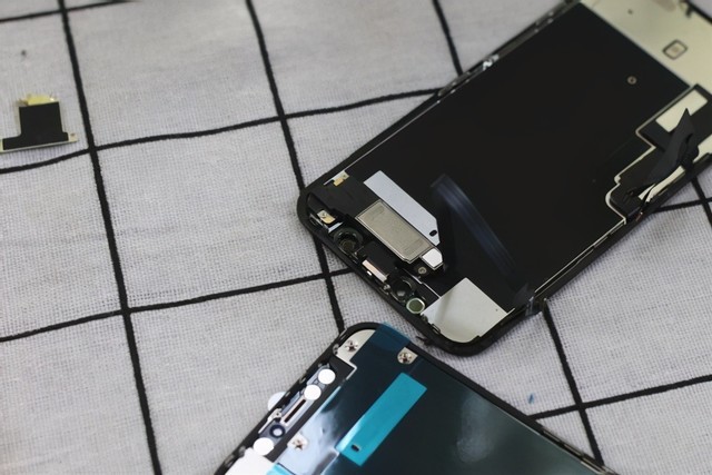 四步给iphone xr换好屏幕,总结五个要点给你
