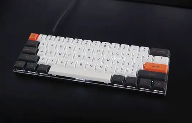 60%配列机械键盘---扑克侠pok3r v2