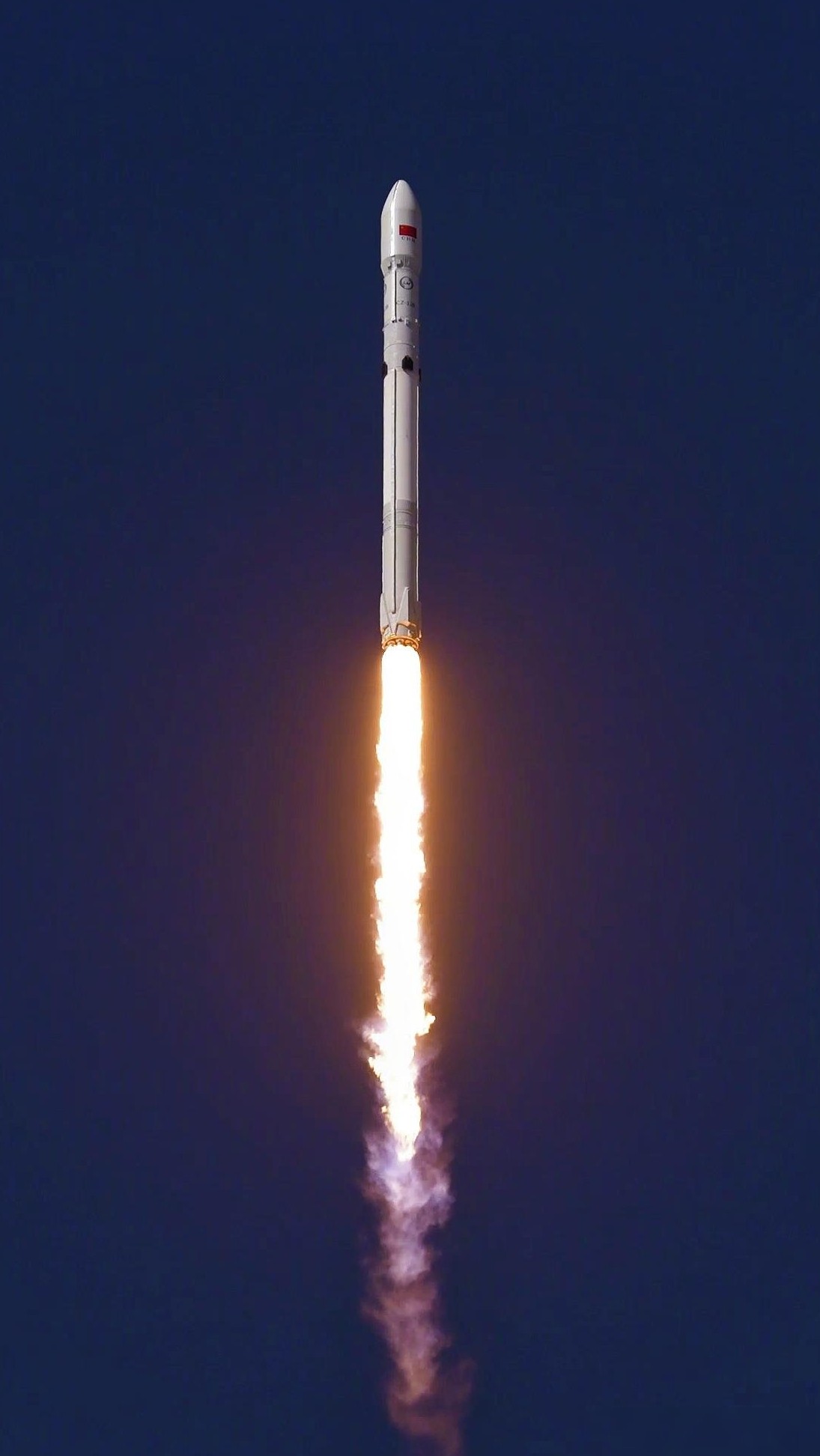 长征十二号乙火箭首飞成功