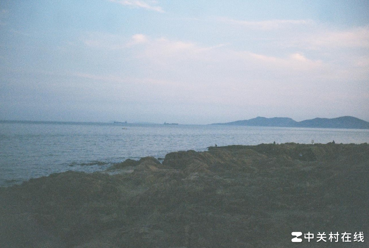 胶片照片发白雾原因