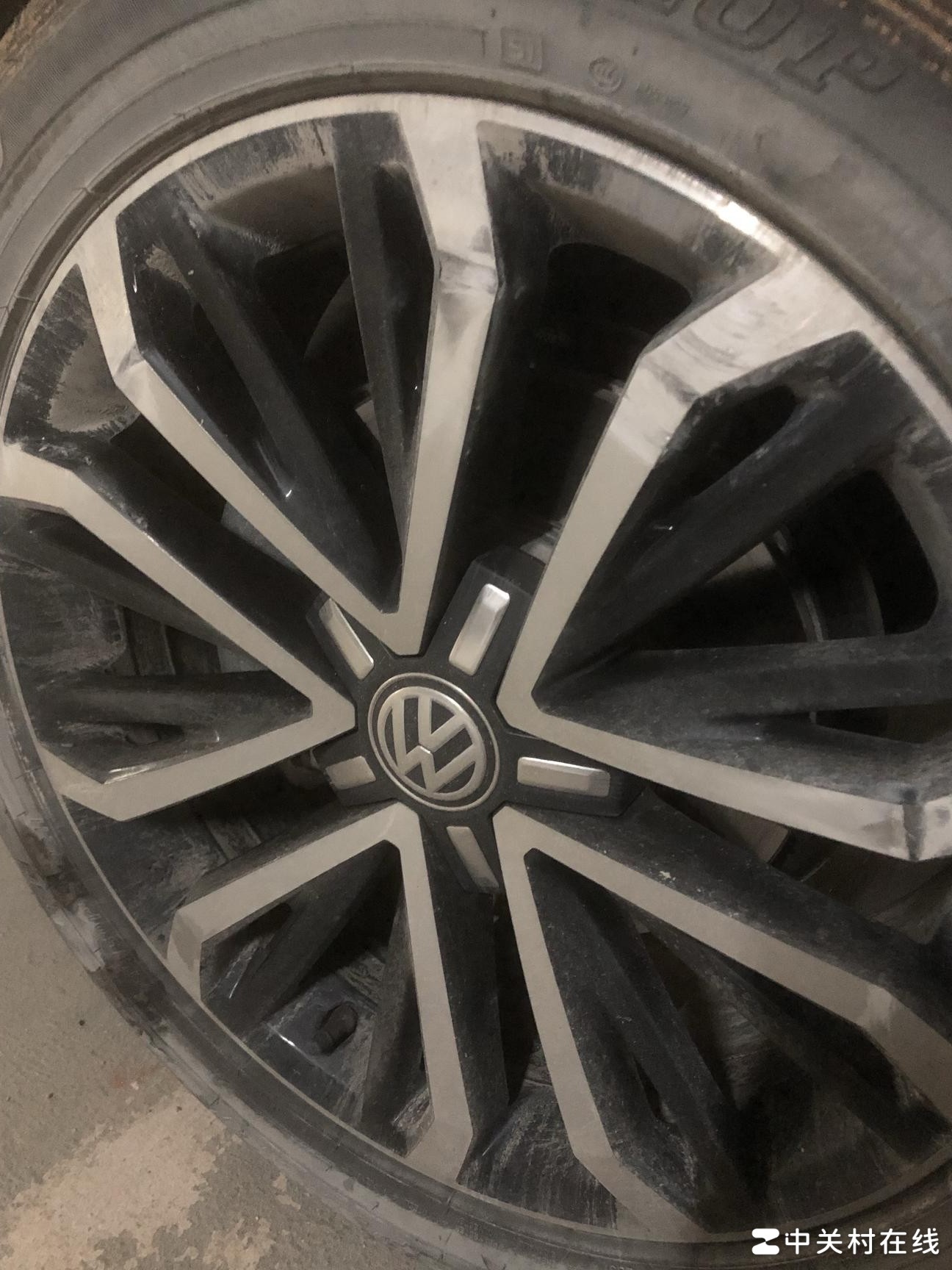 轮胎轮毂刮花影响大吗