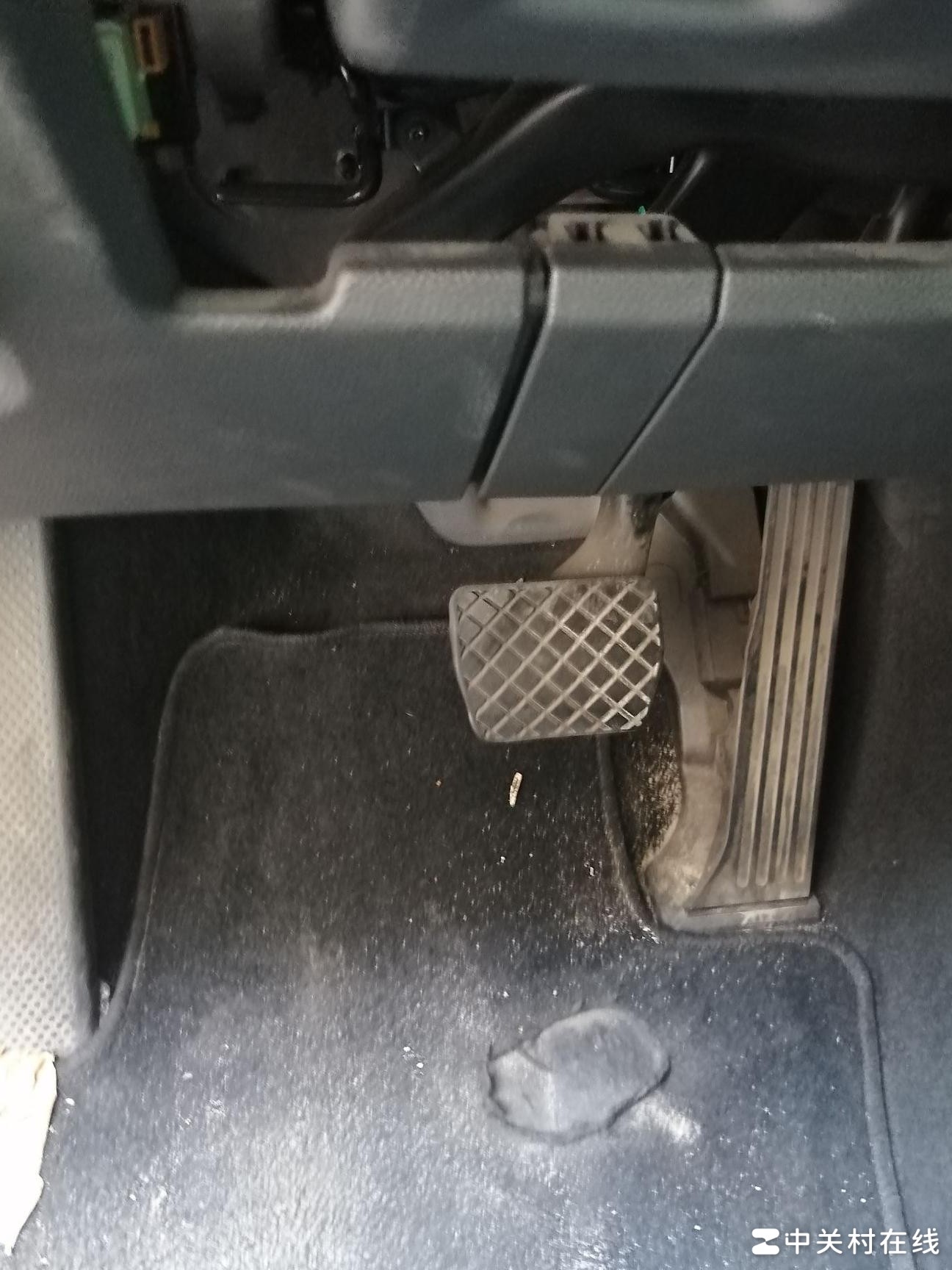 汽车脚垫易损？教你延长寿命