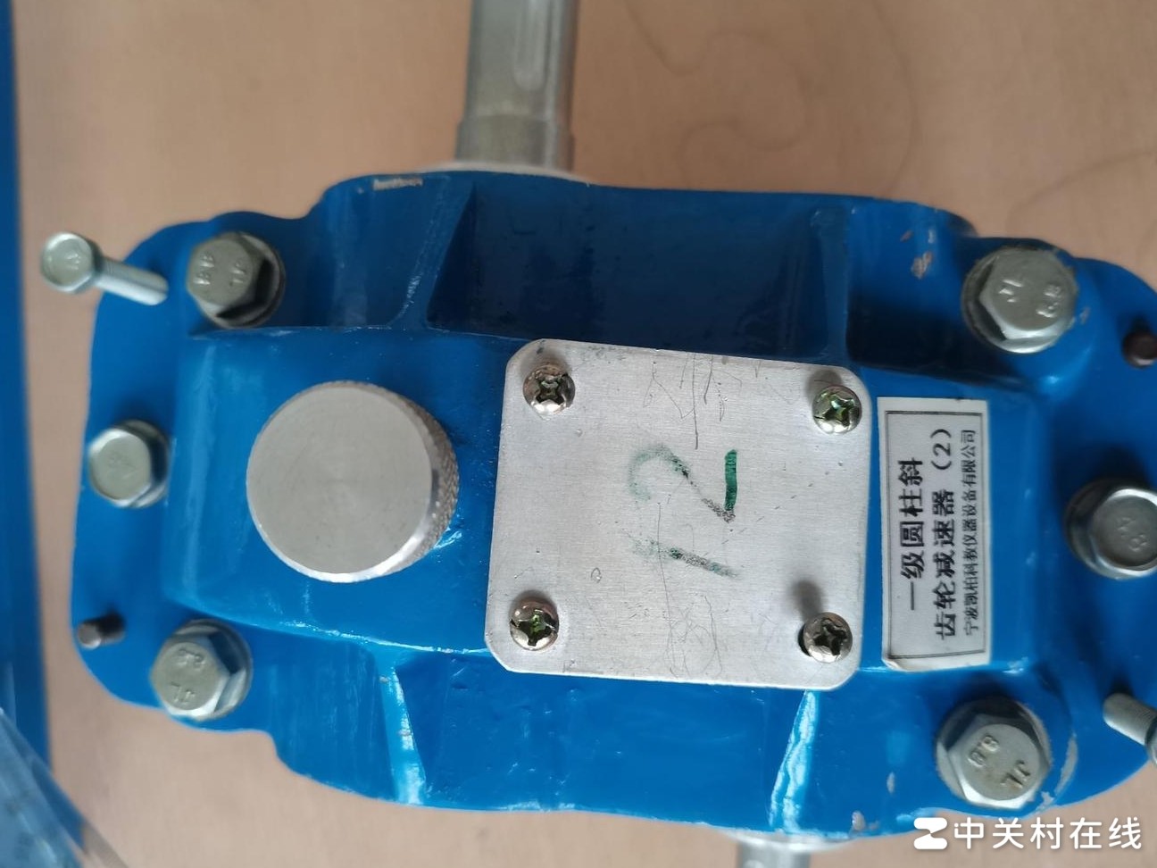 斜齿轮减速器绘图指南