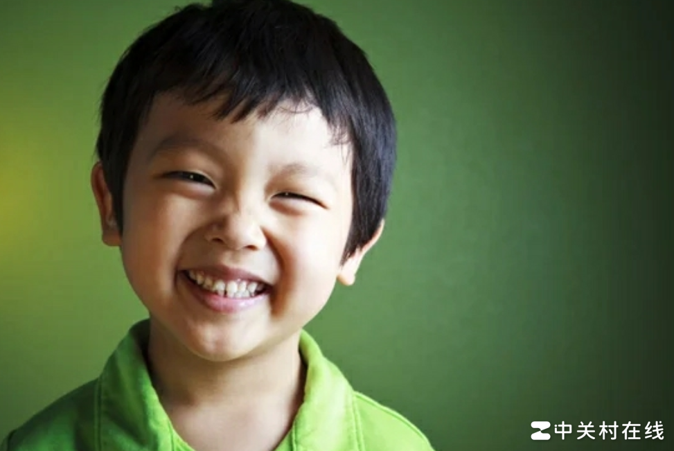 PS文字环绕人像效果