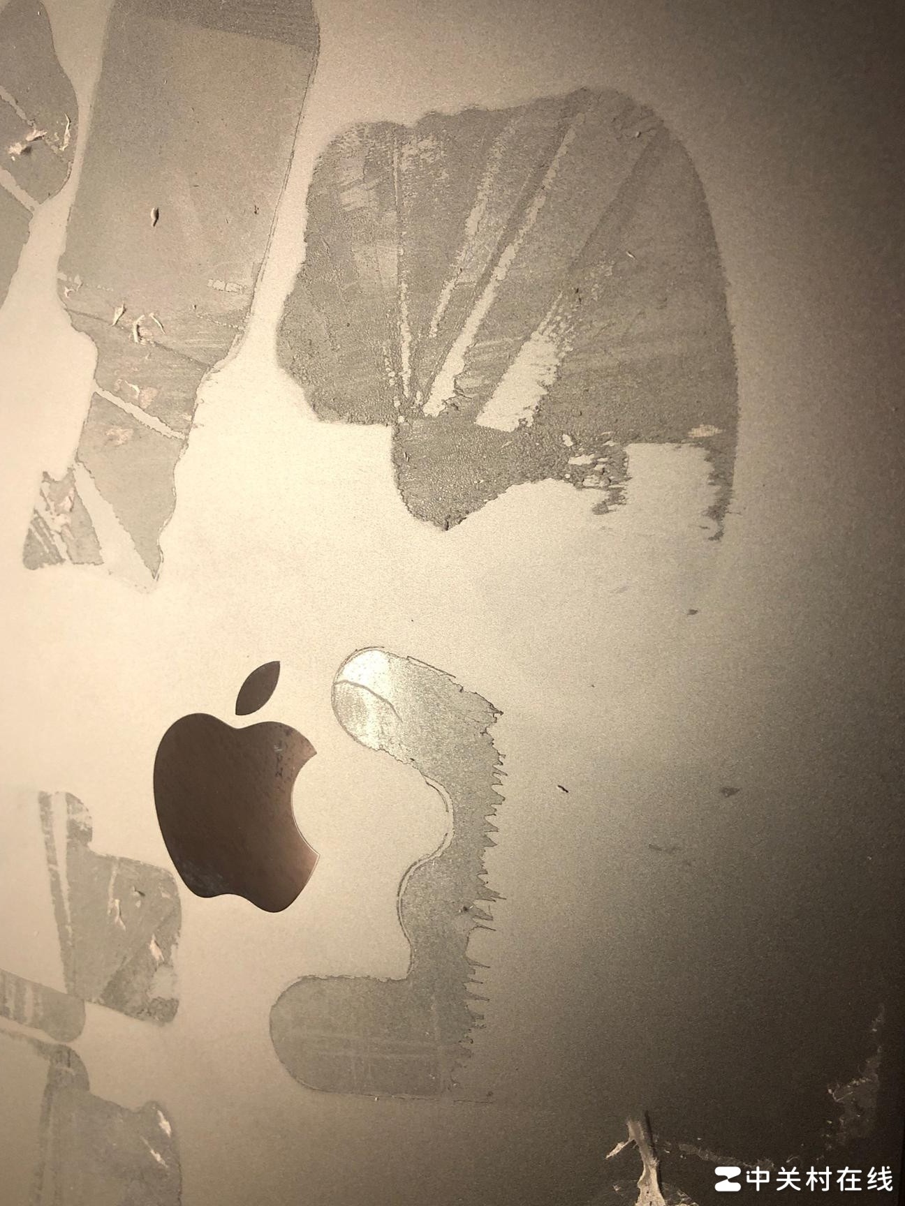 iPad贴纸轻松去除妙招