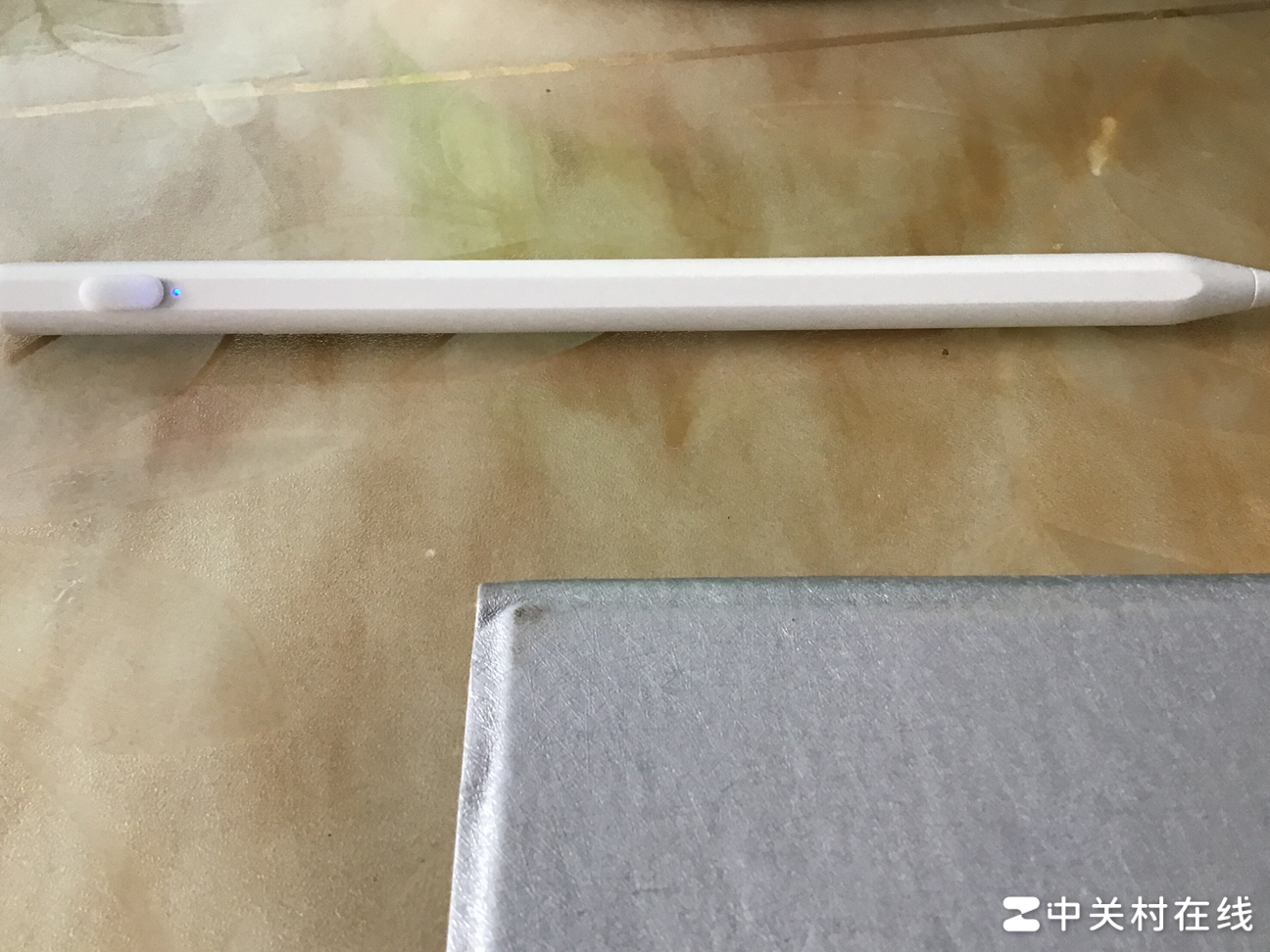 iPad屏幕中间失灵