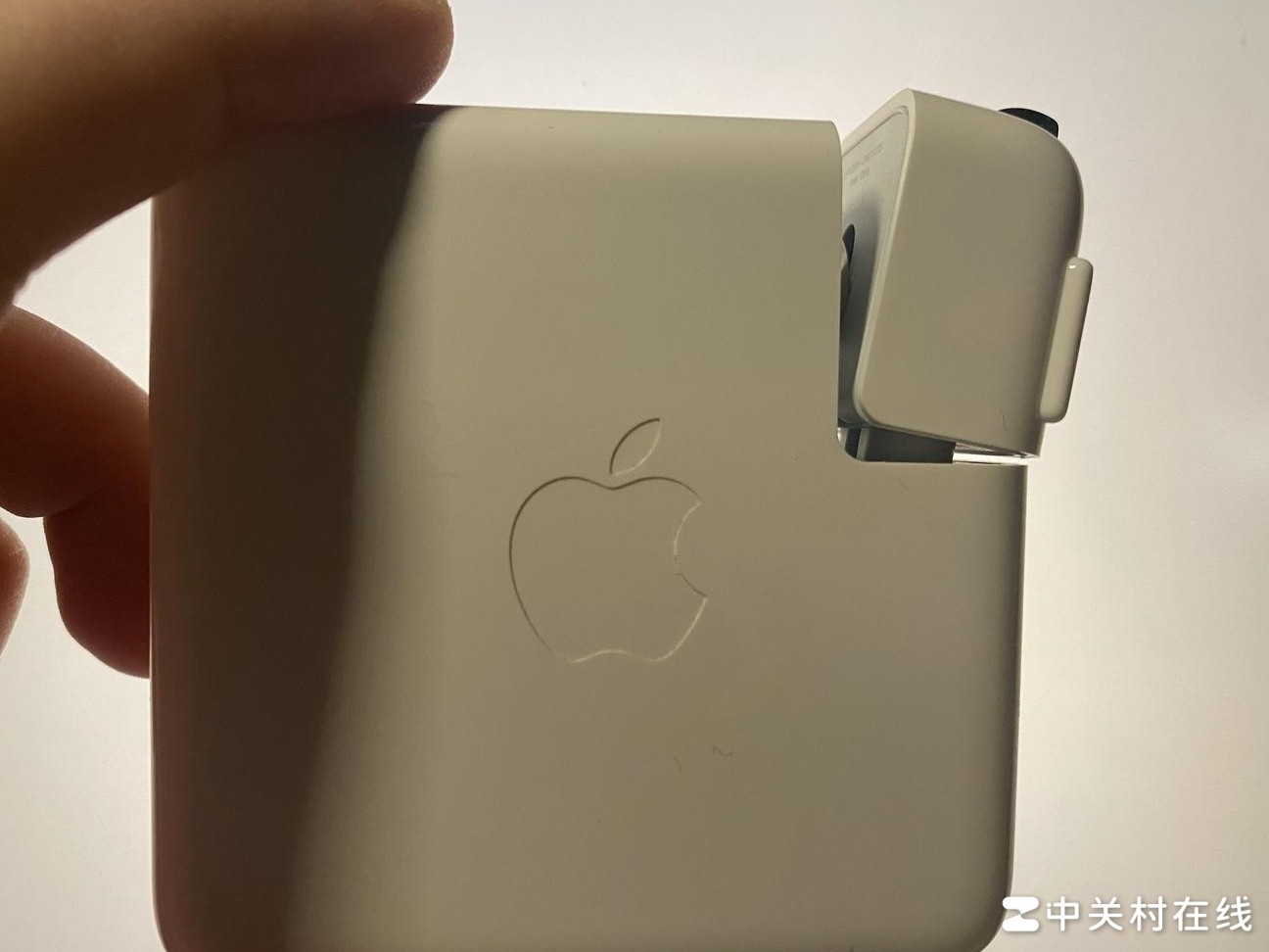 MacBook充电头损坏了