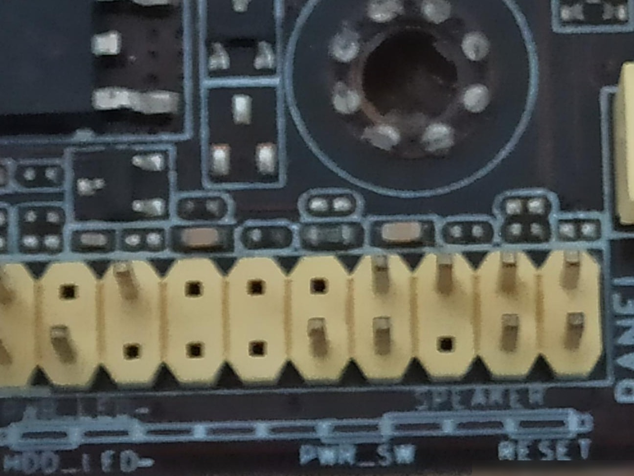 Z87K主板长槽跳线接法