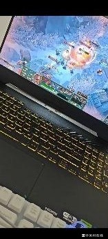 华硕天选4玩LOL死机原因