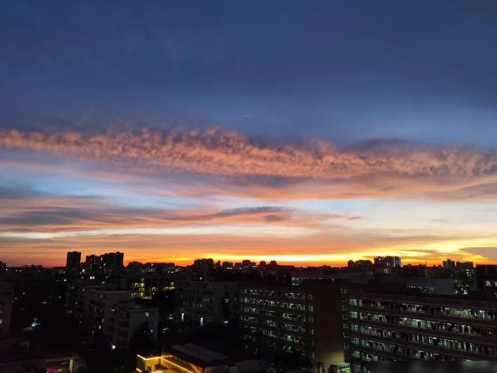 海南天空为何如此湛蓝？