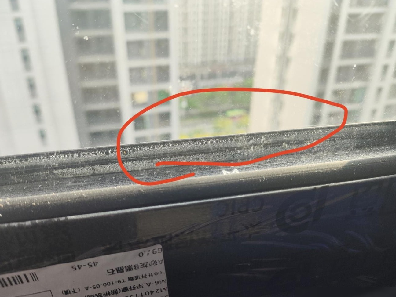 封窗胶条水泡原因揭秘