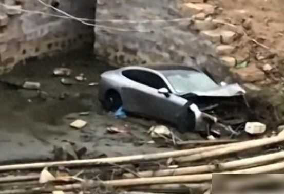 小鹏汽车频发起火事件引热议