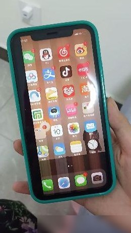 手机摔后屏幕异常，是内屏坏了？