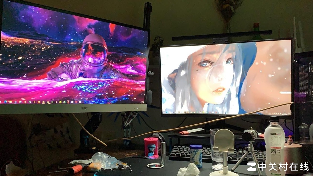 双屏突然一屏无信号