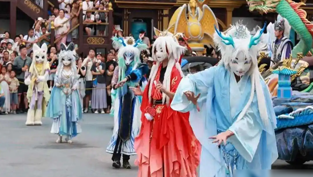 蓝狐狸事件冲击万岁山口碑