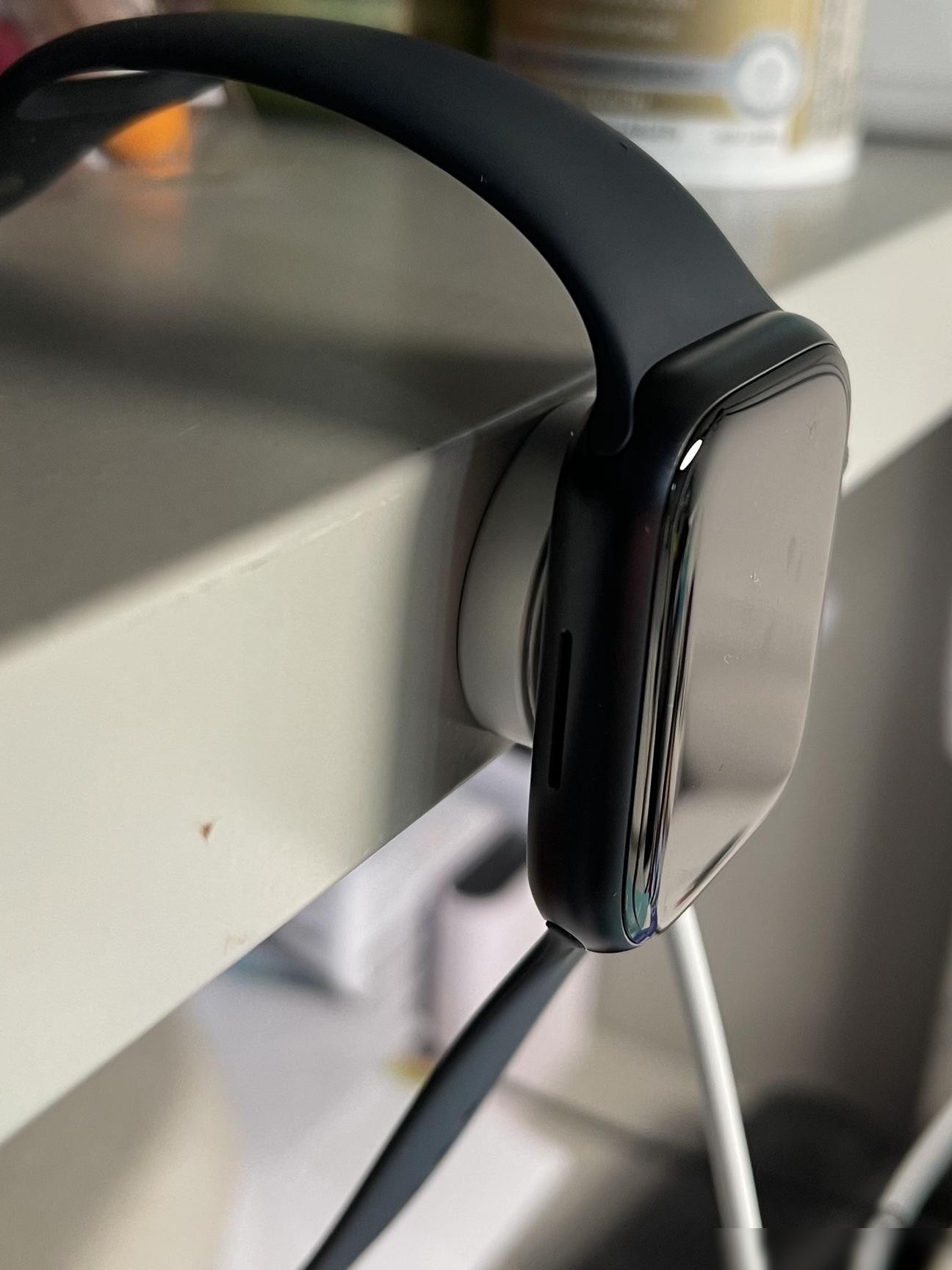 Apple Watch错误充电伤表吗