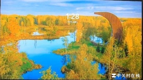 屏幕横向区域闪屏原因