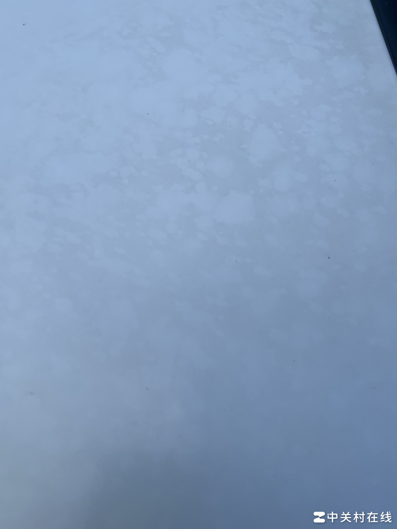 雨痕顽固？两月未洗车怎么办