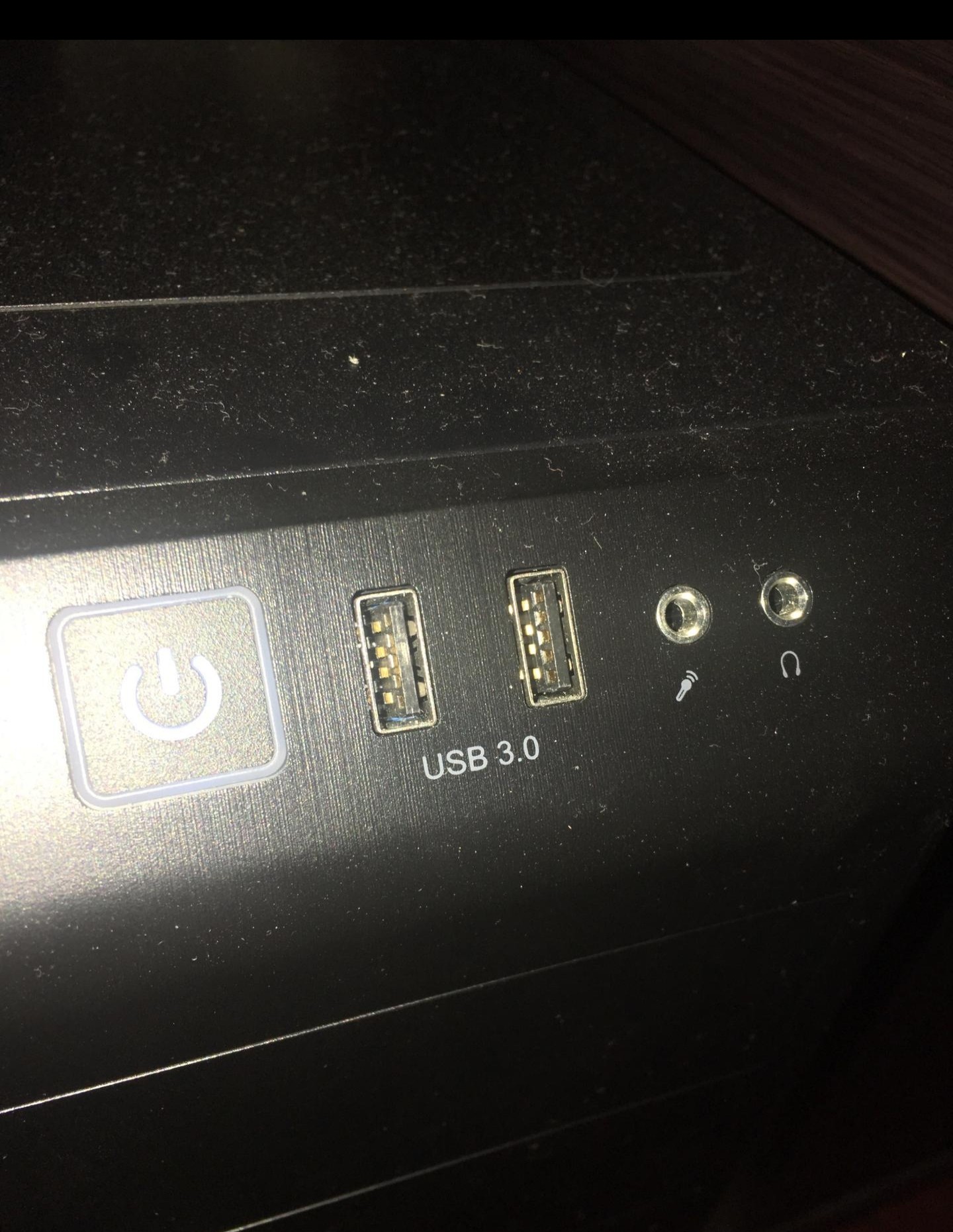 USB3.0接口为何仅达2.0速度