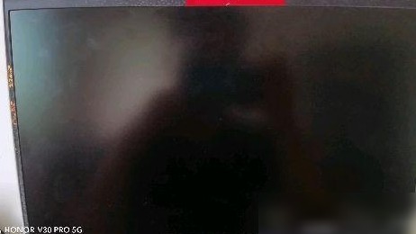 戴尔G15开机异常原因