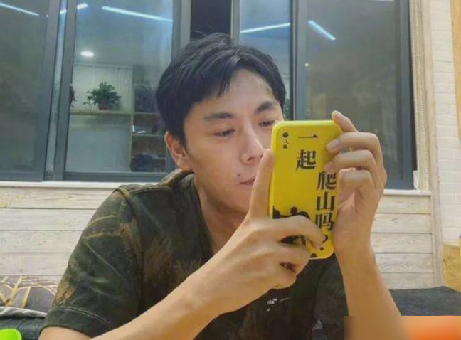 为何要给手机装壳？