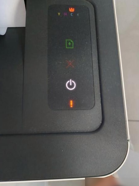 惠普108W显示灯故障解析