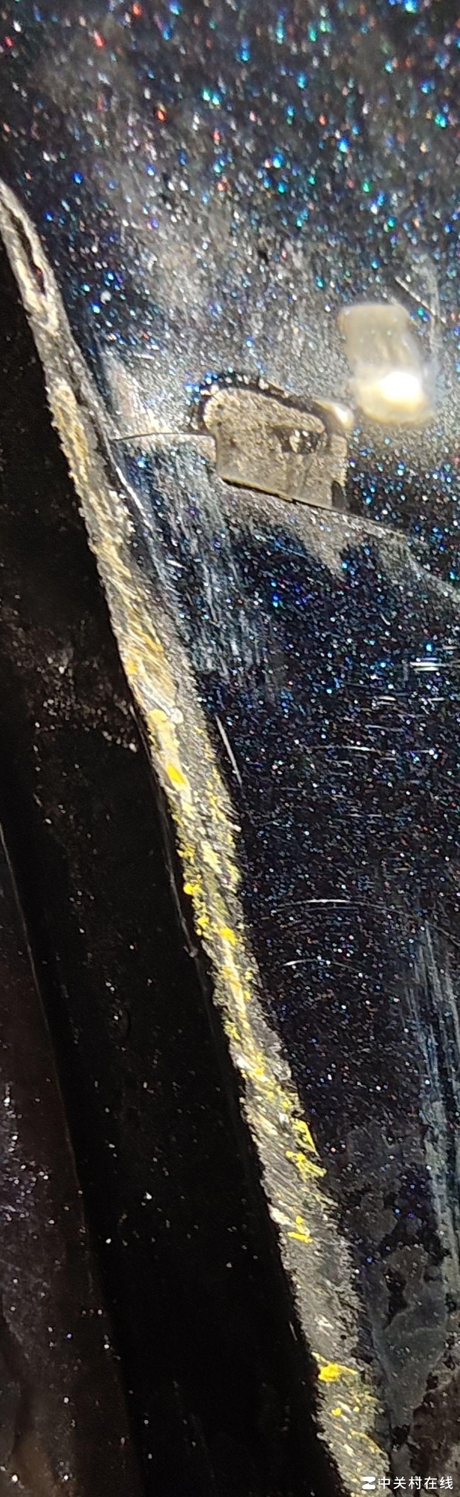 如何判断车划痕及生锈