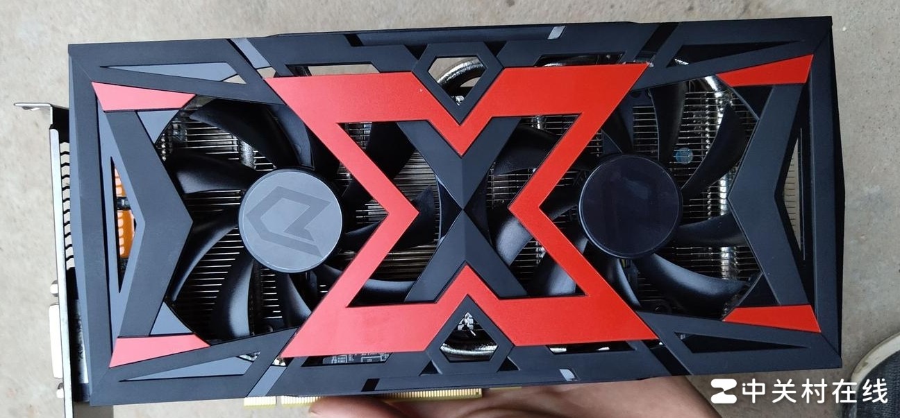 RX580玩LOL帧数低？真相揭秘