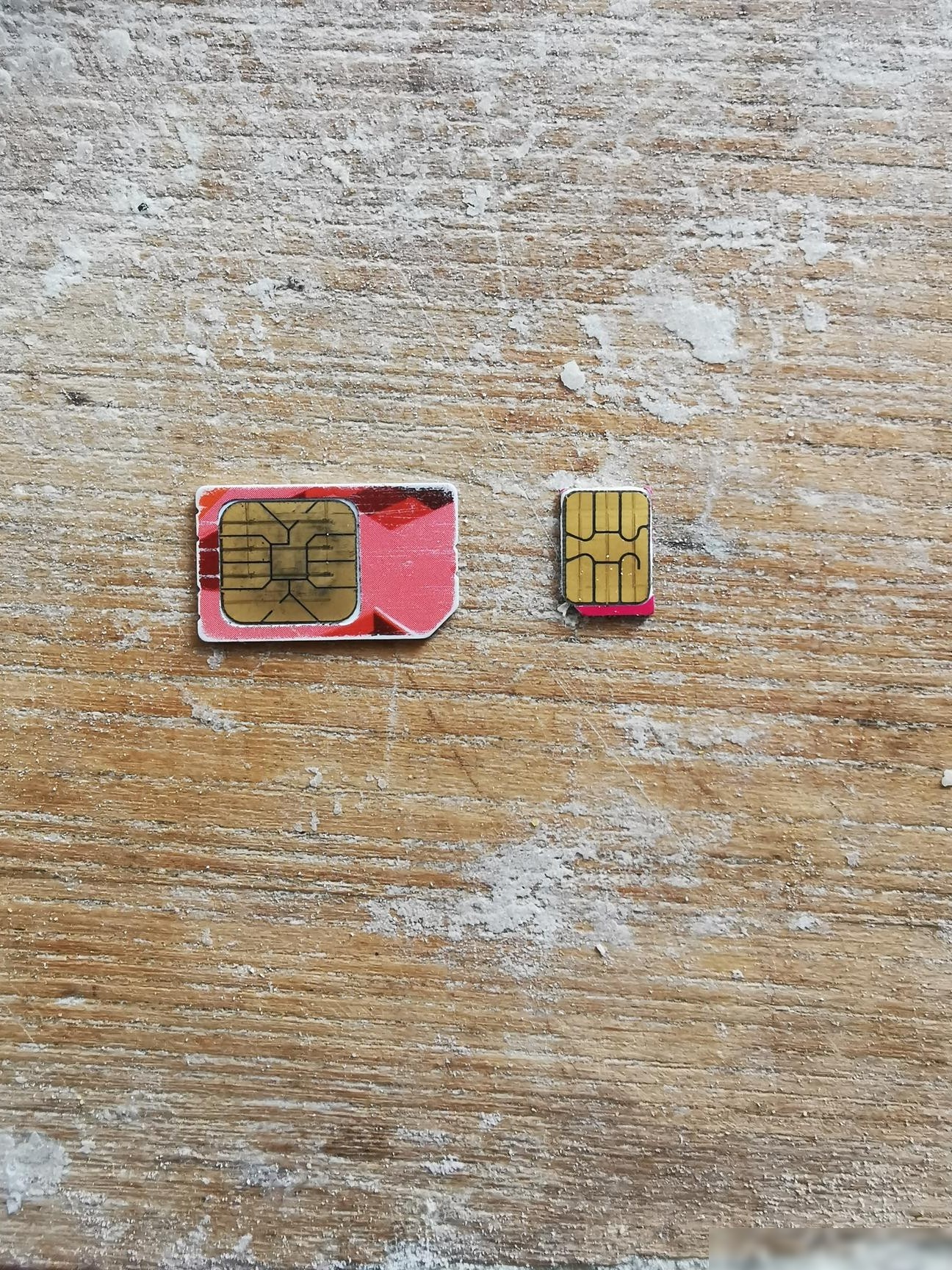 手机卡如何剪成小卡