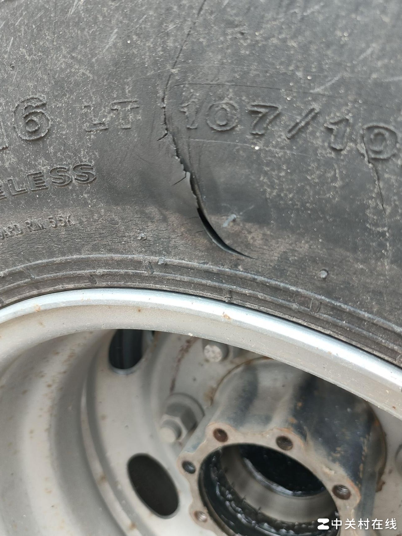 轮胎还能用吗？老司机快看