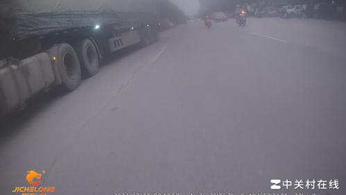 提前打灯直行是否合规？