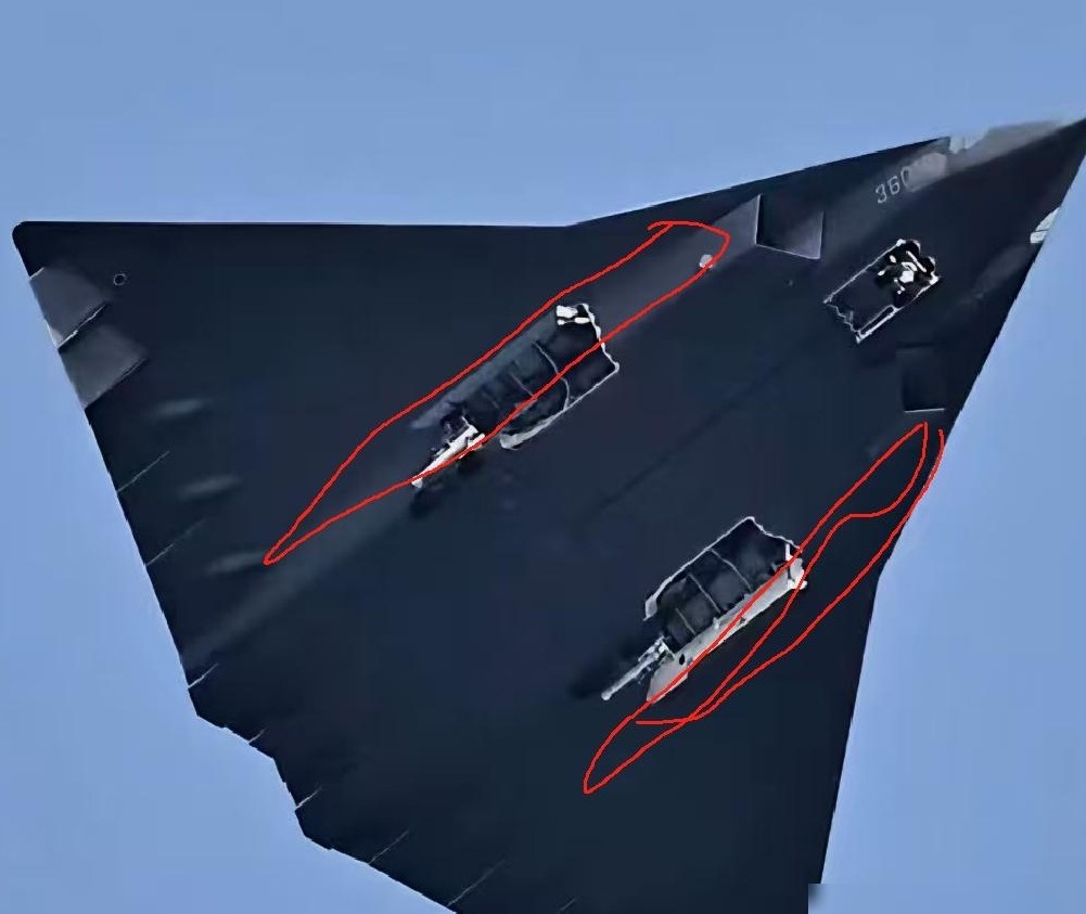 J36六代机腹部设计引疑