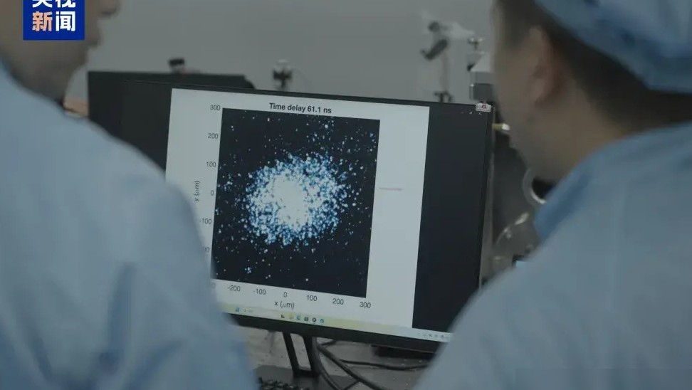 中国科学家证实球状闪电为电磁孤子