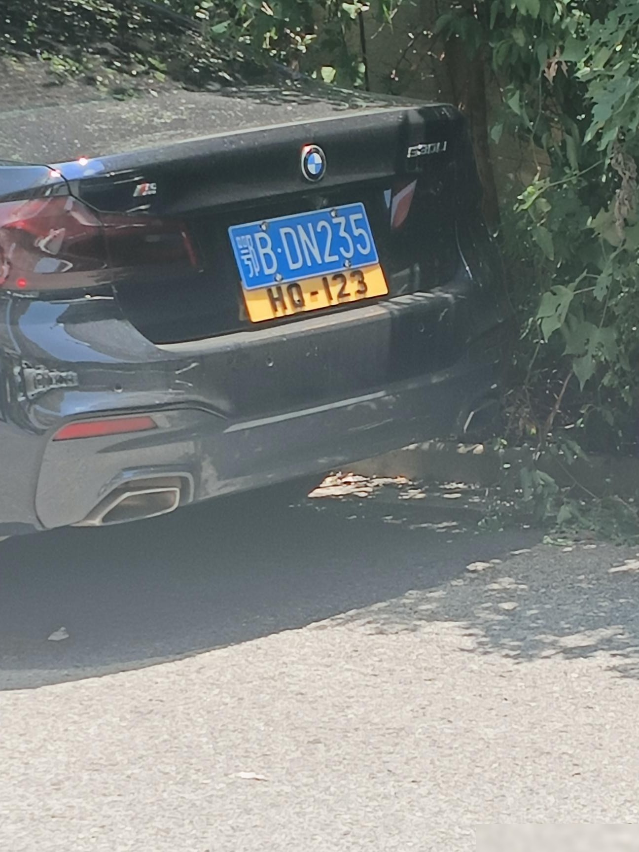 黄色车牌代表什么？