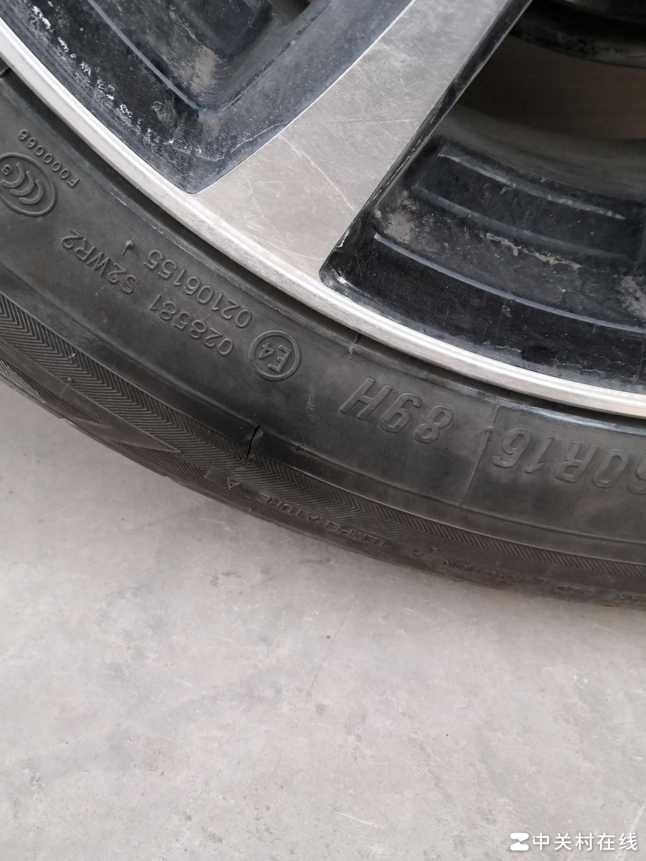 轮胎破损，补还是换？