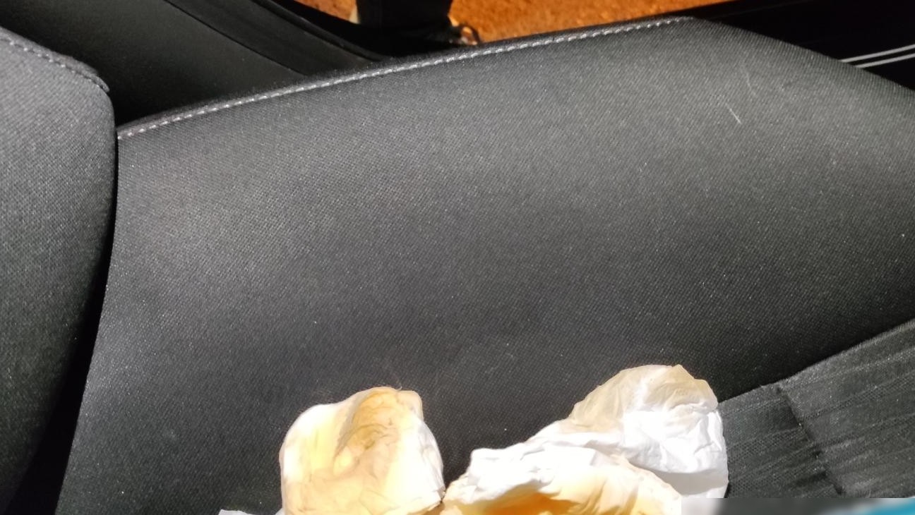 滴滴车上洒油怎么办
